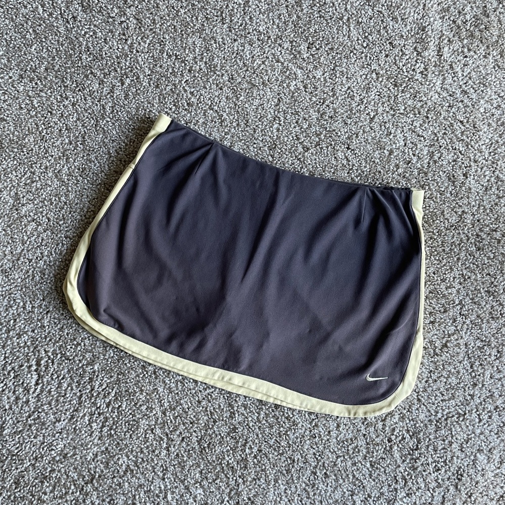SOLD Nike mini skort